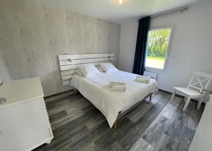 فيلة Les Rudali Newport